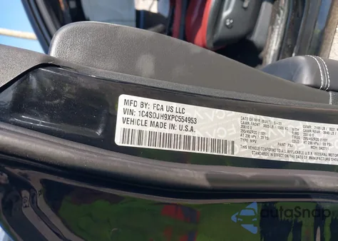 2023 Dodge Durango Srt Hellcat Premium Awd from USA, damaged, VIN 1C4SDJH9XPC554953